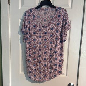 Latched Mama Nursing Tee